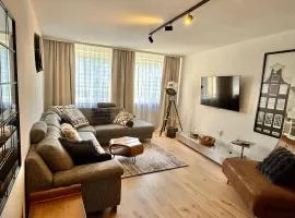 Schwebebahn View Apartment