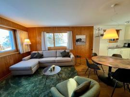 Gemütliches Alpen-Chalet auf 1600m Höhe，位于马里克斯的酒店