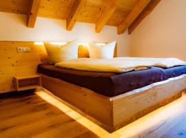 Villa Oben im Sandsteinidyll，位于拉特诺的酒店