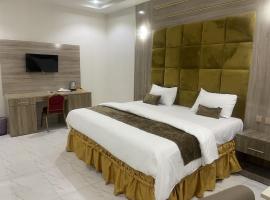 Murphy's Mansion Resort，位于Umuahia的酒店