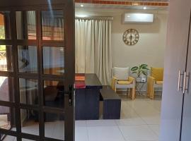 Ambré Guesthouse，位于弗朗西斯敦的酒店
