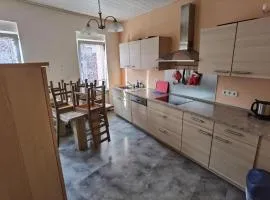 Gemütliche Ferienwohnung In Herrensohr Mit Garten, Grill Und Terrasse