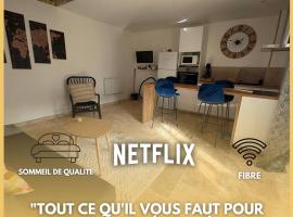 Domus de la Pierre，位于欧坦的别墅