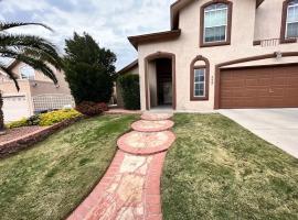 Super Cozy Home Perfect Familys El Paso，位于埃尔帕索的酒店