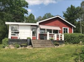 Awesome Home In Lekeryd With Wifi，位于Lekeryd的酒店