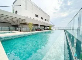 Studio Luxo | 31º Andar | Piscina no Rooftop