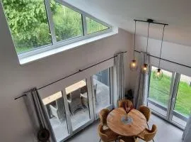 freistehendes Ferienhaus mit Sauna und Badefass