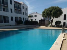 Hermoso apartamento en SOLISLA , Arenal den castell, licencia APM-1946，位于阿雷纳尔登卡斯特尔的酒店