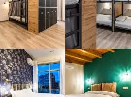 Four Rooms Hostel