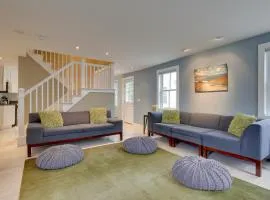 Walk to Beach Gem with Patio and BBQ in Provincetown