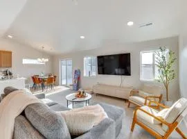 7 Mi to Lake Lowell Park Nampa Home with Backyard