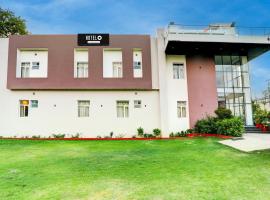 Super Hotel O Gomti Nagar Vigyan khand，位于Gomti Nagar的酒店