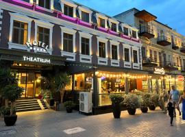 Theatrum Hotel Baku，位于巴库的酒店