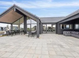Beautiful Home In Otterup With Sauna