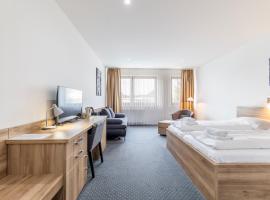 Sport HOTEL Centrum，位于瓦拉什斯凯梅济日奇的酒店