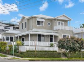 Offshore Beach House，位于Merewether的酒店