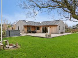 Scenic Summer House With Space For The Family，位于欧德尔的酒店