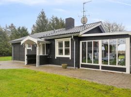 Lovely Holiday Home By The Limfjord，位于斯托沃勒的酒店