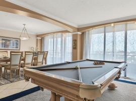 Anchorage Resort 3 bedroom Luxury Condo w Balcony Pool Table Near Beach 0891，位于西耶斯塔岛的酒店