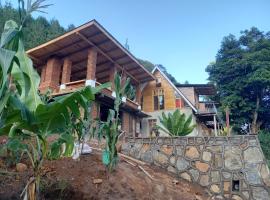 Chameleon Eco Farm Stay and Cultural Tours，位于Lushoto的酒店