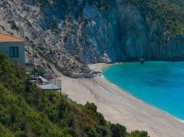 Modern Style Villa，位于阿约斯尼奇塔斯的酒店