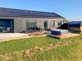 Nice Home In Grenaa With Kitchen