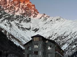 Hotel Lamala，位于Mazeri的酒店