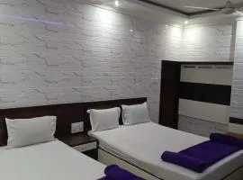 Hotel Taiba International - Near New Market & Sudder Street