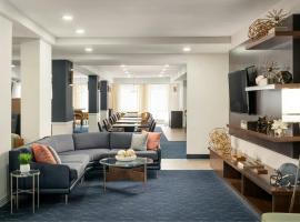 Courtyard by Marriott Gainesville FL，位于盖恩斯维尔盖恩斯维尔机场 - GNV附近的酒店