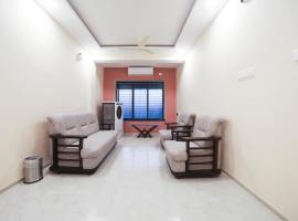 Super Hotel O Club Metro，位于Dhantoli的酒店