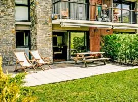 Apartamento Ferreries, piscina climatizada, jardín