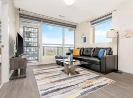 DT High Rise Condo w Private Patio and View