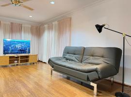Hawker 4BR House，位于堪培拉的酒店