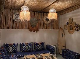 Titryte Hostel - chill rooftop，位于奥瑞尔的酒店