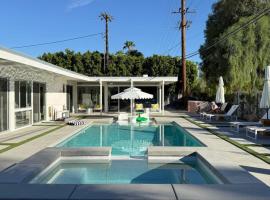 Aerhaus - Mid-Century Oasis