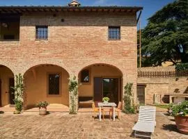 La Loggia Free Parking,AC