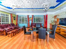 The Gems Resort，位于Kutu的酒店
