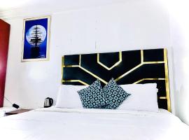 Vintage Classic Lodge，位于拉各斯的酒店