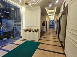 hotel main，位于卡绍利的酒店