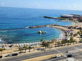 Apartamento en Camuri Chico，位于Macuto的酒店