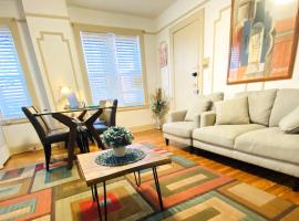 NYC Cozy Private Bedroom with Free Parking & Near Subway - Business & Tourists，位于Van Nest的酒店