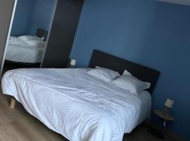 Appartement balcon，位于Saint-Anthème的酒店