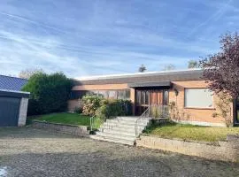 Ferienhaus große Villa "Smart home"