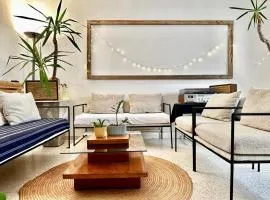 96 Sqm last floor shared apartment