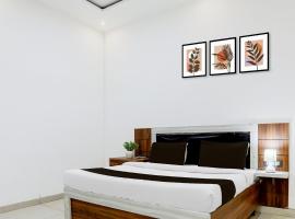 HOTEL O KIGHT VIEW，位于莫拉达巴德的酒店