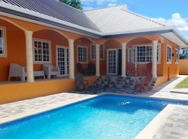 Villa Devica，位于Bon Accord Village的低价酒店