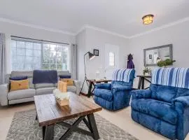 La Casita Felizola- Charming Coastal Escape