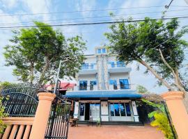 Golden Lady Hostel，位于贡布的酒店