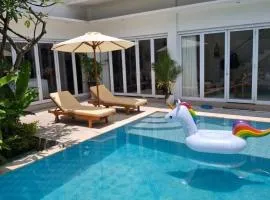3BR Villa Private Swimming pool