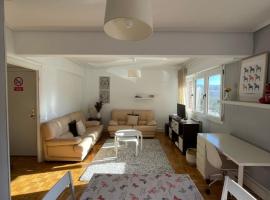 Apartamento en Getxo. Cercano al puerto viejo，位于格乔的酒店